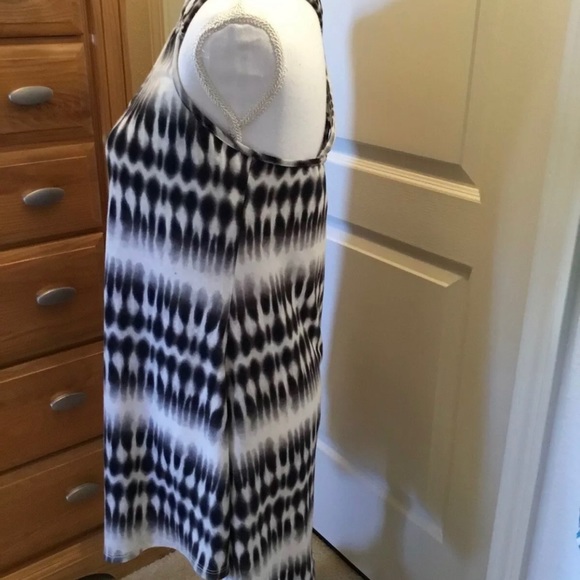 J. Valdi Swimsuit Coverup - Picture 3 of 9